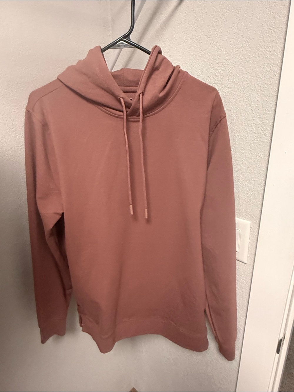 Men’s Cuts Clothing Pullover Hoodie
